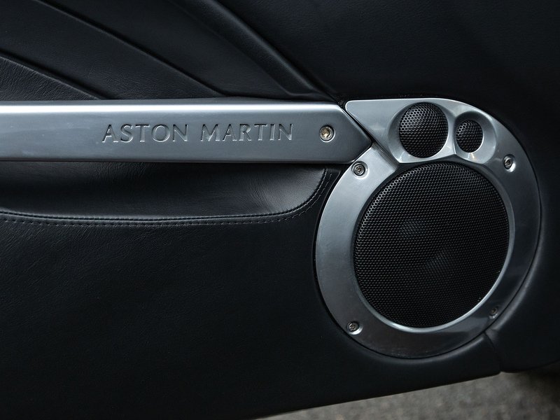 Aston Martin Vanquish S  - U5321