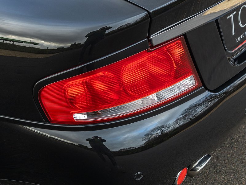 Aston Martin Vanquish S  - U5321