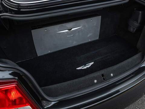 Aston Martin Vanquish S  - U5321