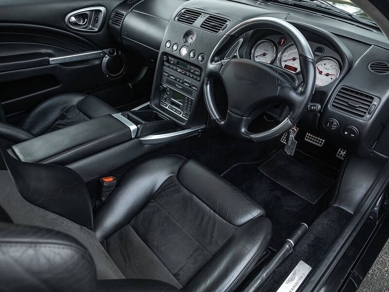 Aston Martin Vanquish S  - U5321