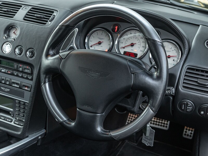 Aston Martin Vanquish S  - U5321