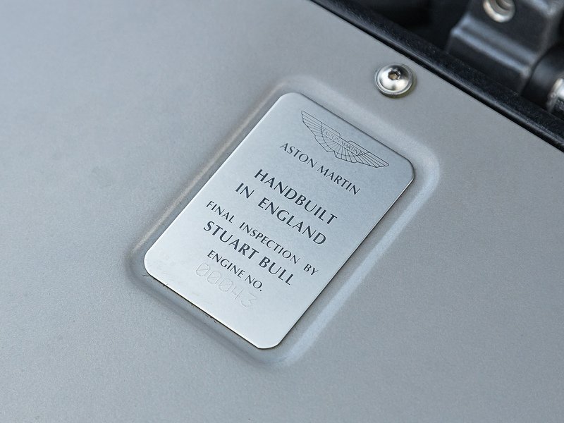 Aston Martin Vanquish S  - U5321