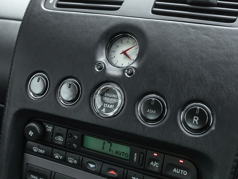 Aston Martin Vanquish S  - U5321