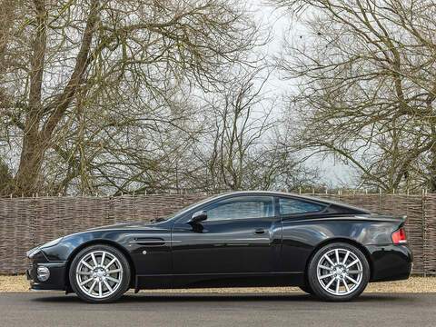 Aston Martin Vanquish S  - U5321