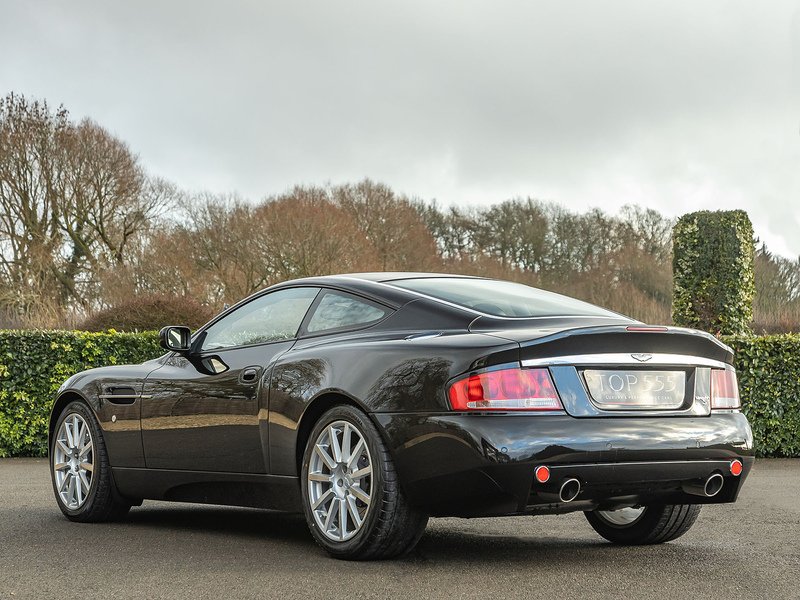 Aston Martin Vanquish S  - U5321