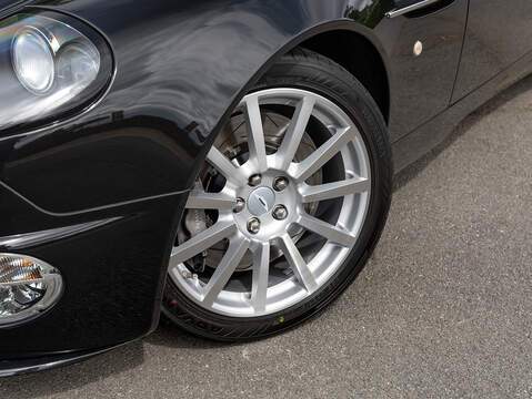 Aston Martin Vanquish S  - U5321