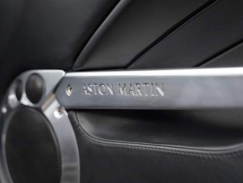 Aston Martin Vanquish S  - U5321