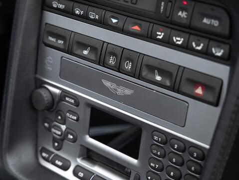 Aston Martin Vanquish S  - U5321