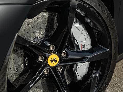 Ferrari Sf90 Stradale - U5329