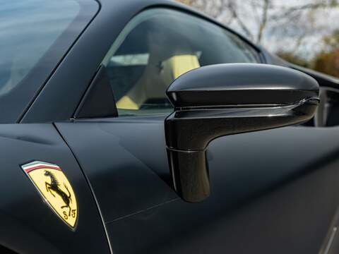 Ferrari Sf90 Stradale - U5329