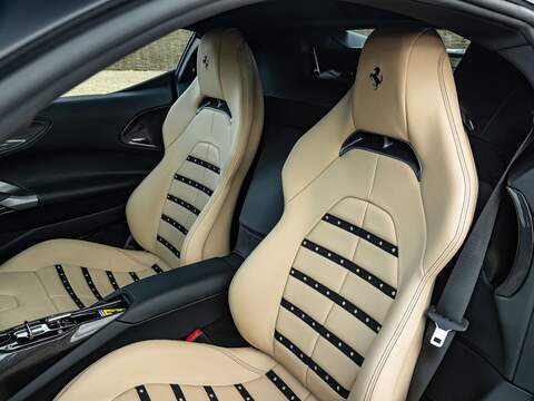 Ferrari Sf90 Stradale - U5329