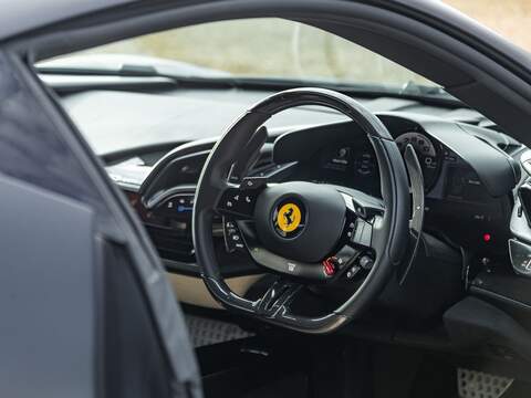 Ferrari Sf90 Stradale - U5329