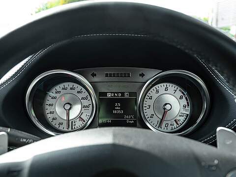 Mercedes-Benz Sls Sls Amg Roadster - U5352