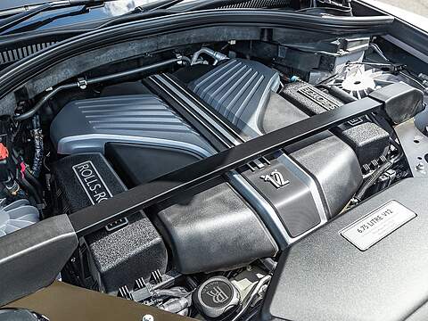 Rolls Royce Cullinan V12 Black Badge - U5440