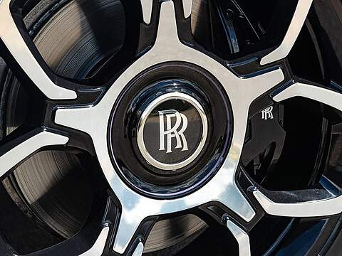 Rolls Royce Cullinan V12 Black Badge - U5440