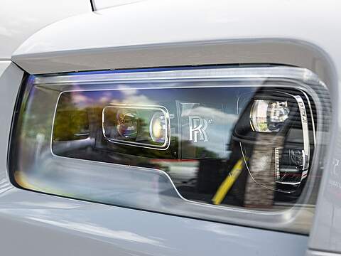Rolls Royce Cullinan V12 Black Badge - U5440