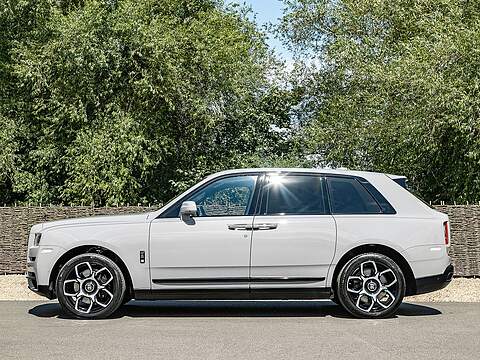 Rolls Royce Cullinan V12 Black Badge - U5440