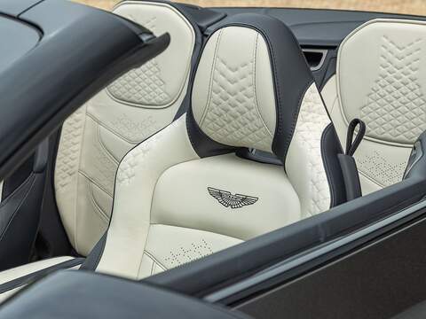 Aston Martin Dbs Superleggera V12 - U5456