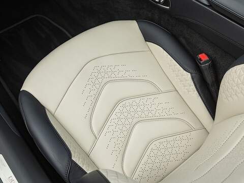 Aston Martin Dbs Superleggera V12 - U5456