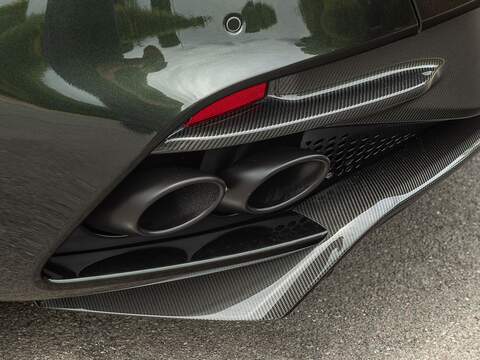 Aston Martin Dbs Superleggera V12 - U5456