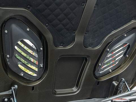 Aston Martin Dbs Superleggera V12 - U5456