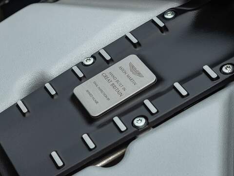 Aston Martin Dbs Superleggera V12 - U5456