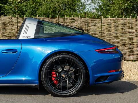 Porsche 911 Targa 4 Gts Pdk - U5459