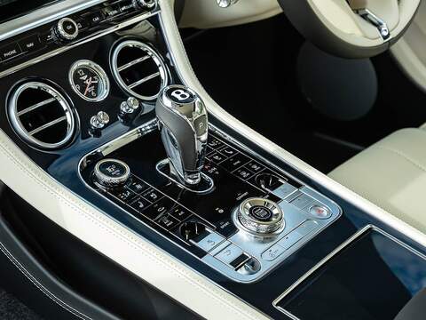 Bentley Continental Gt - U5470