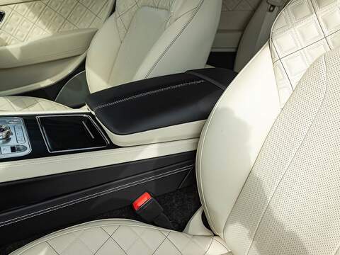 Bentley Continental Gt - U5470