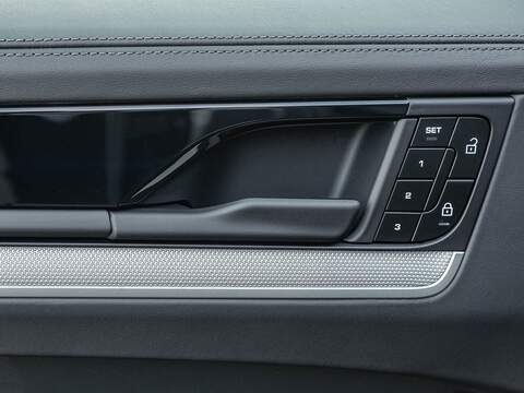 Porsche Cayenne V8 S - U5485