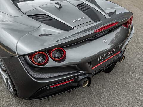 Ferrari F8 Spider - U5490