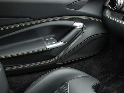 Ferrari F8 Spider - U5490