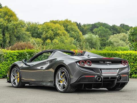 Ferrari F8 Spider - U5490
