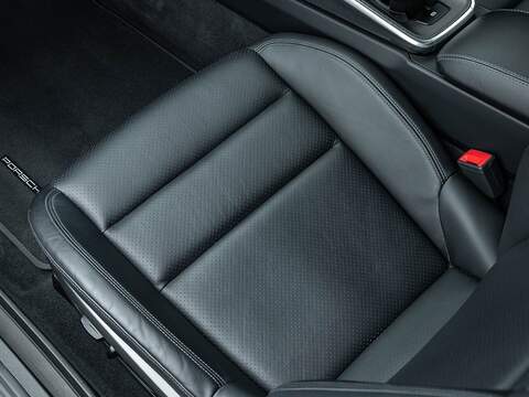 Porsche 911 Carrera 4S Pdk - U5492