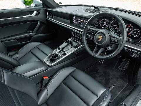 Porsche 911 Carrera 4S Pdk - U5492