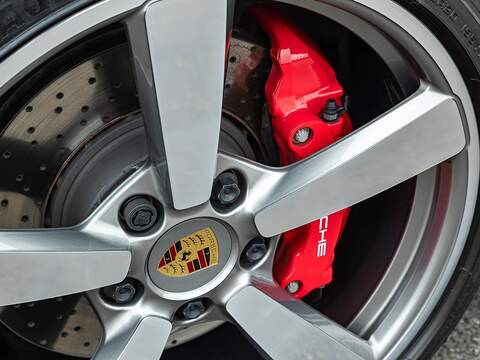 Porsche 911 Carrera 4S Pdk - U5492