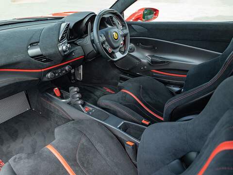 Ferrari 488 Pista Vs - U5495