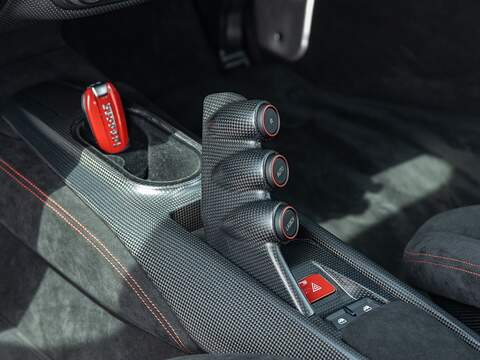 Ferrari 488 Pista Vs - U5495