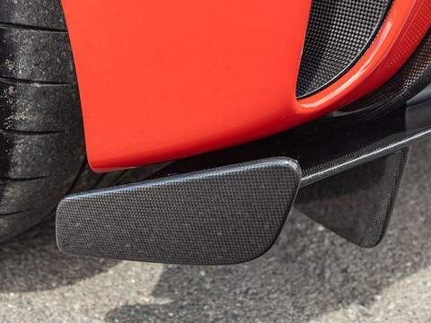 Ferrari 488 Pista Vs - U5495