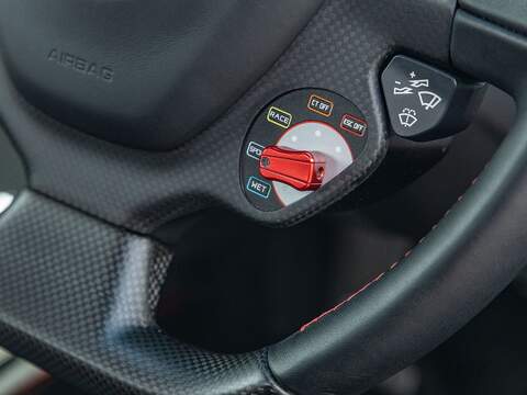 Ferrari 488 Pista Vs - U5495