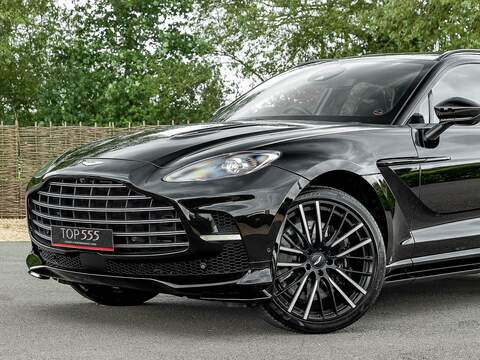 Aston Martin Dbx V8 - U5496