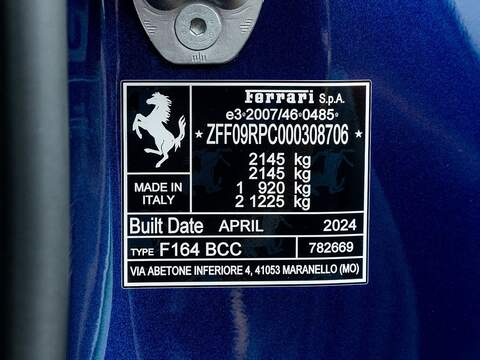 Ferrari Roma Spider - U5509