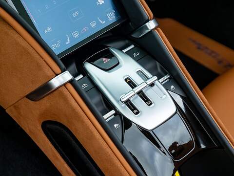 Ferrari Roma Spider - U5509