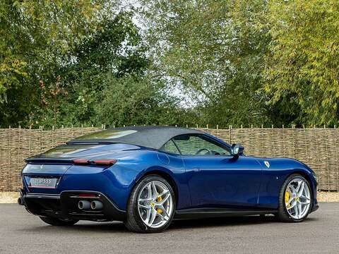 Ferrari Roma Spider - U5509
