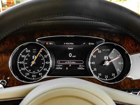 Bentley Mulsanne EWB - U5510