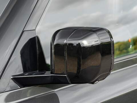 Land Rover Defender Hard Top X-Dynamic Hse - U5519