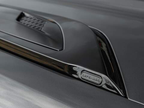 Land Rover Defender Hard Top X-Dynamic Hse - U5519