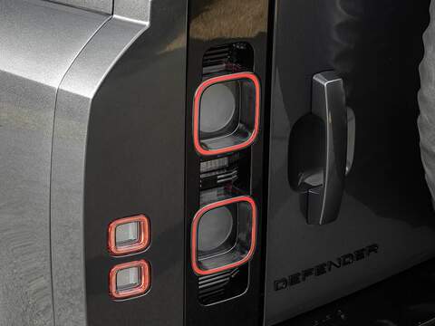 Land Rover Defender Hard Top X-Dynamic Hse - U5519