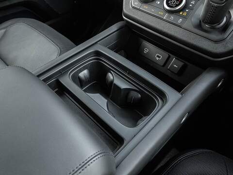 Land Rover Defender Hard Top X-Dynamic Hse - U5519