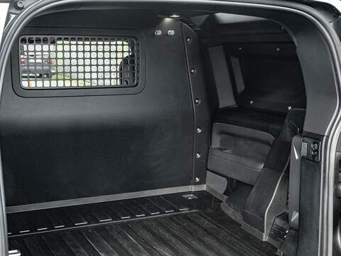 Land Rover Defender Hard Top X-Dynamic Hse - U5519